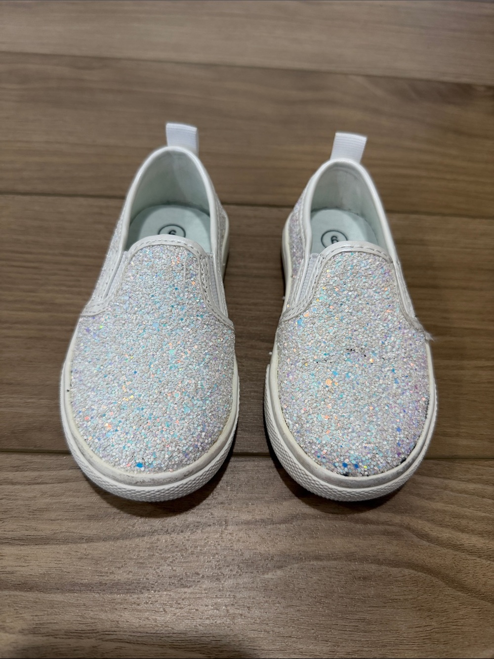Cat & Jack Kids White Iridescent Glitter Slip-On Sneakers